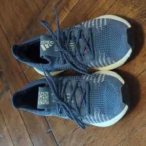 Adidas Pulse Boost sneakers